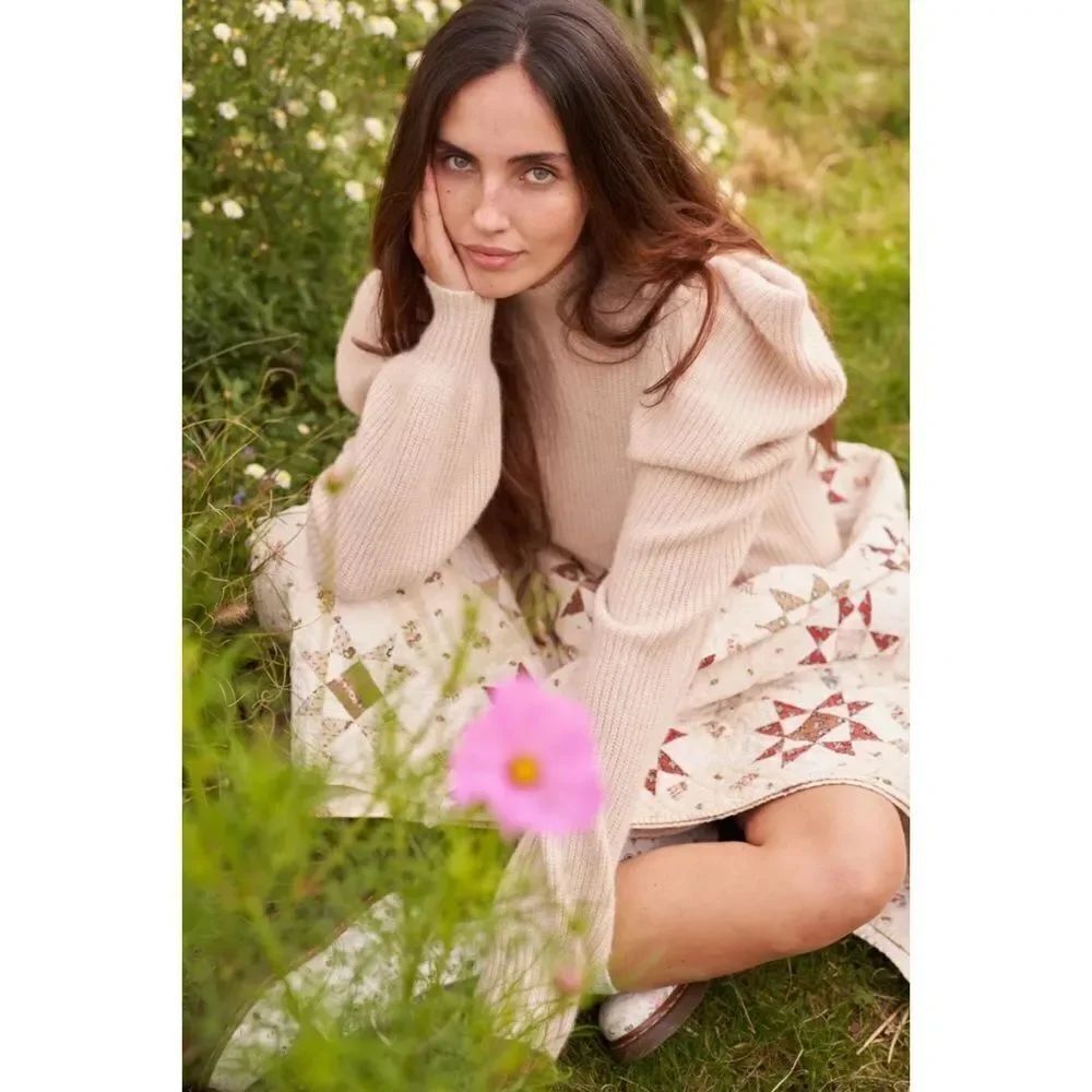 LoveShackFancy Potter 100% Cashmere Pullover - Oatmeal Size L
